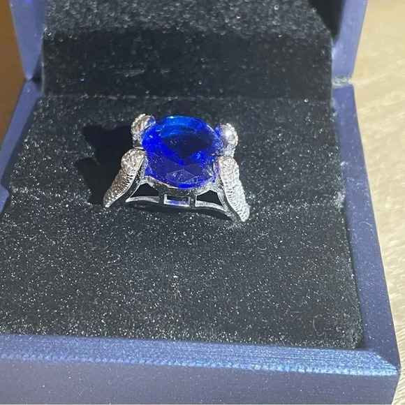 5 CARAT AAA BLUE SAPPHIRE
IN 925 SILVER AUSTRALIAN CRYSTAL DRIPPING SETTING 8 - Picture 4 of 15